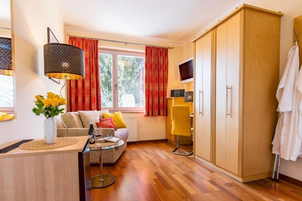 Das Moser - Hotel Garni Am See (Adults Only) Villach Exteriör bild